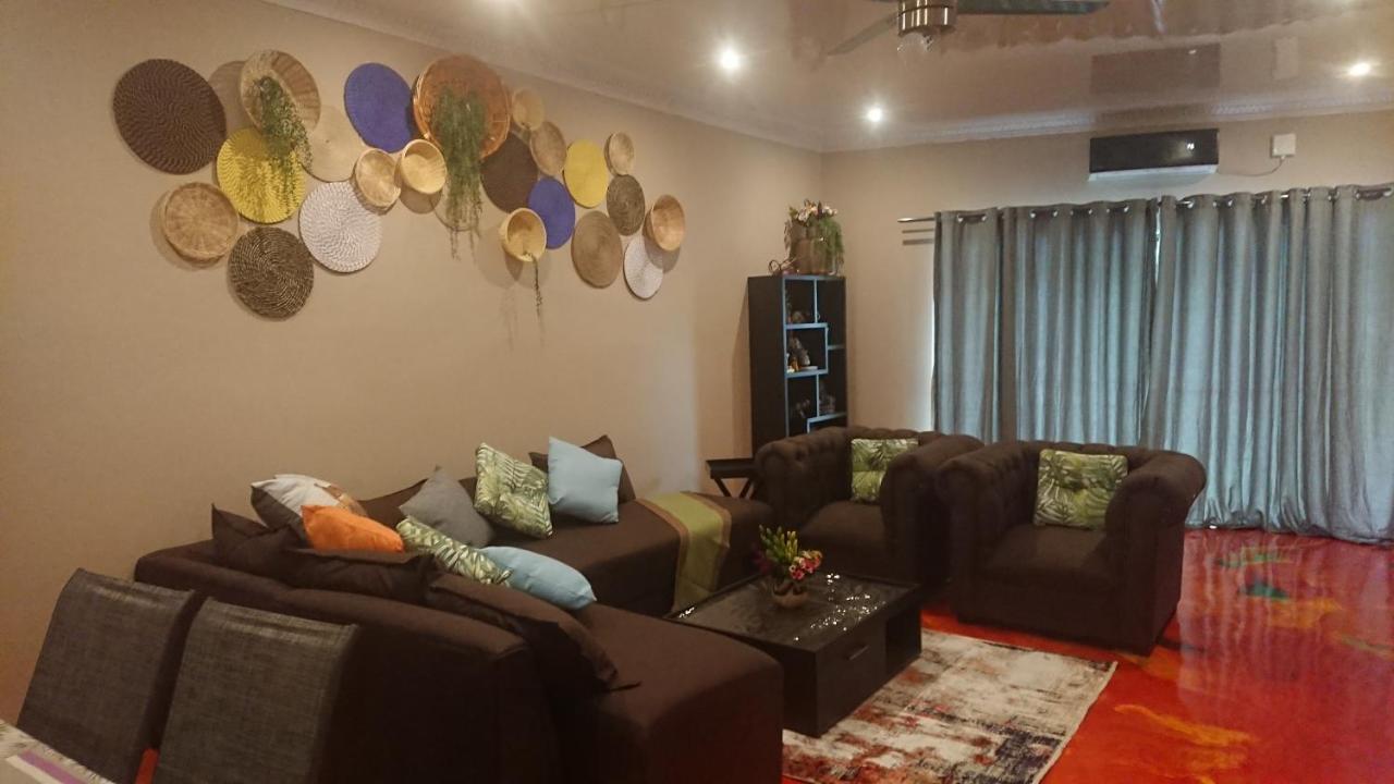 מרלות' פארק Svh Bush Lodge מראה חיצוני תמונה