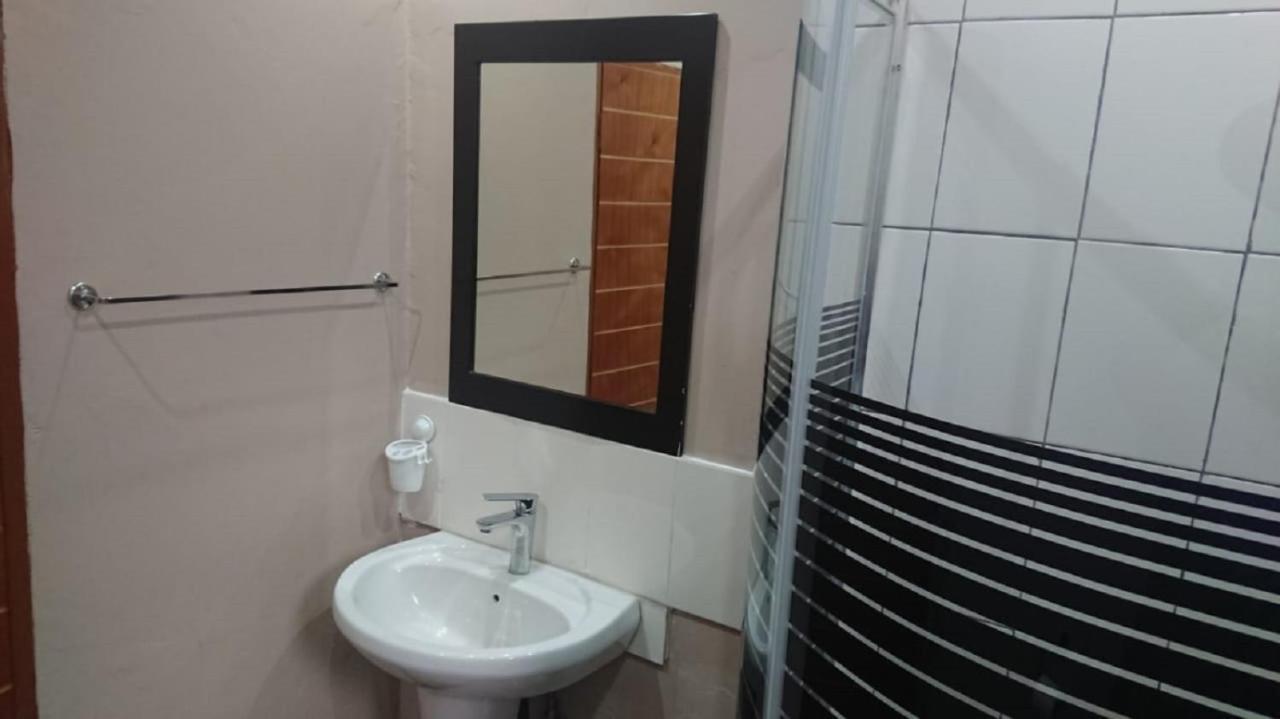 מרלות' פארק Svh Bush Lodge מראה חיצוני תמונה